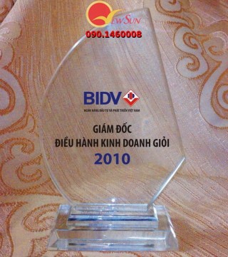 Kỷ niệm chương pha lê 24 Kỷ niệm chương pha lê 24